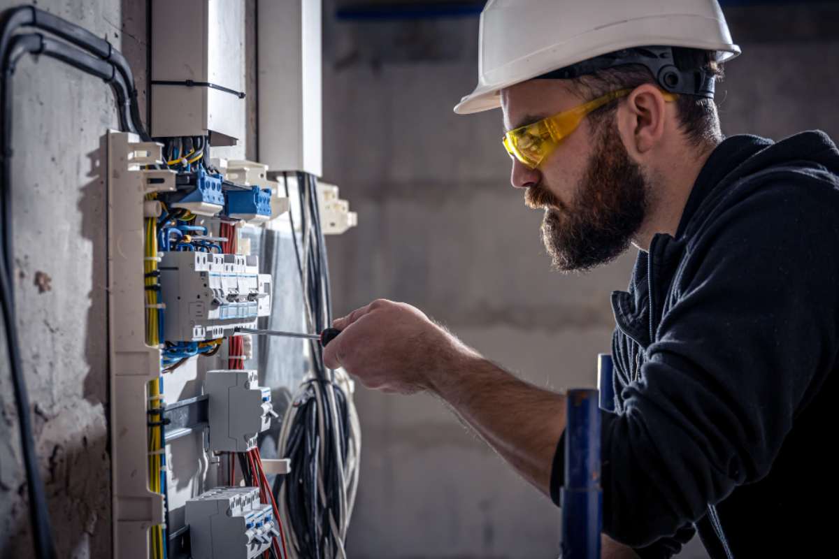 The 25 Best Paying Jobs in Public Utilities